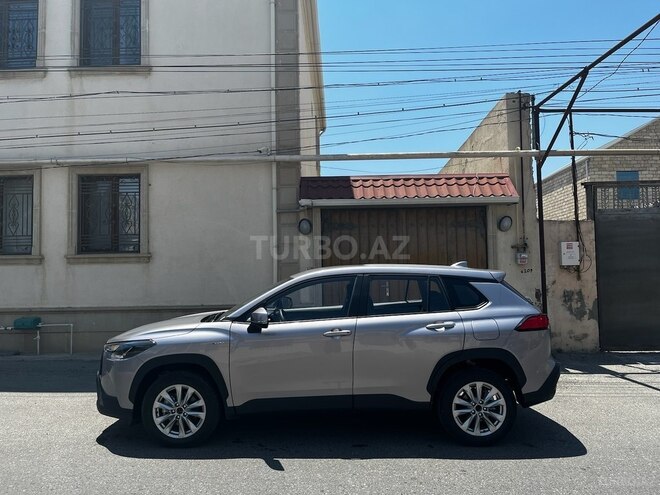 Toyota Corolla Cross 2025, 0 km - 2.0 л - Bakı