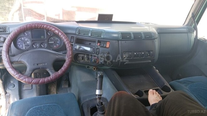 DAF 85 CF 2002, 963,852 km - 12.0 l - Bakı