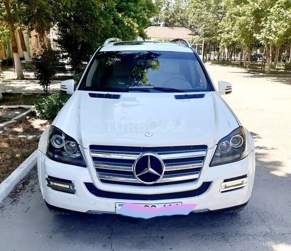 Mercedes GL 550 2008, 220,000 km - 5.5 l - Sumqayıt