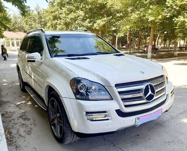 Mercedes GL 550 2008, 220,000 km - 5.5 l - Sumqayıt