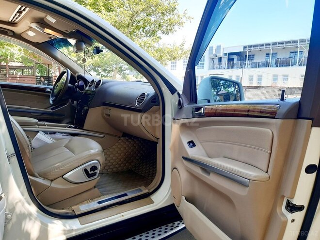 Mercedes GL 550 2008, 220,000 km - 5.5 l - Sumqayıt