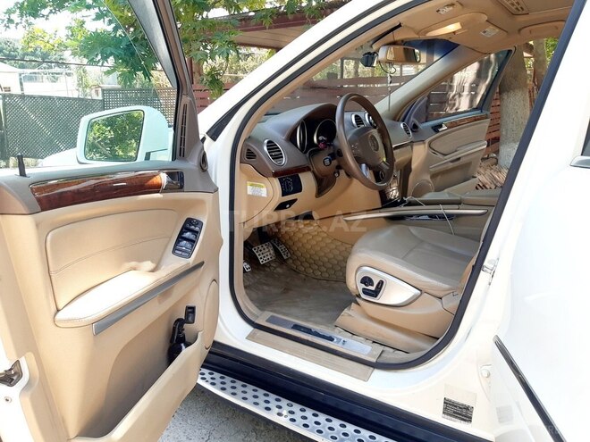 Mercedes GL 550 2008, 220,000 km - 5.5 l - Sumqayıt