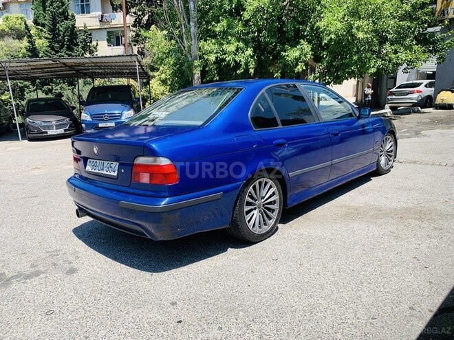 BMW 528 1996, 329,000 km - 2.8 l - Bakı