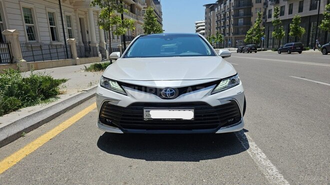 Toyota Camry-1