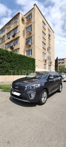 Kia Sorento-2
