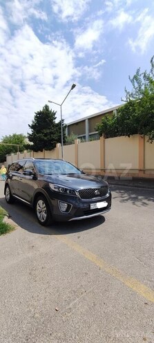 Kia Sorento-1