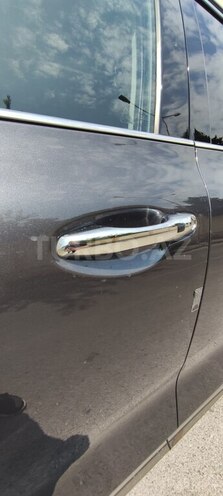 Kia Sorento-8