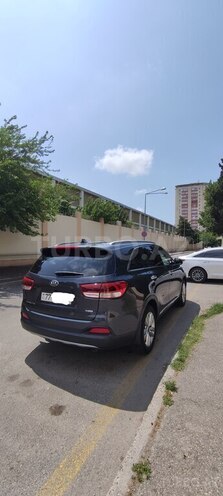 Kia Sorento-19