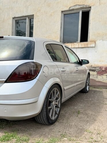 Opel Astra 2006, 205,485 km - 1.4 l - Tovuz
