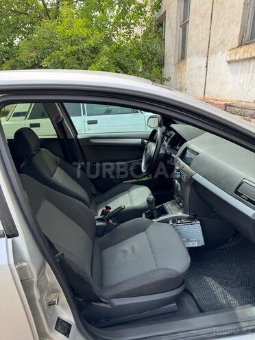 Opel Astra 2006, 205,485 km - 1.4 l - Tovuz