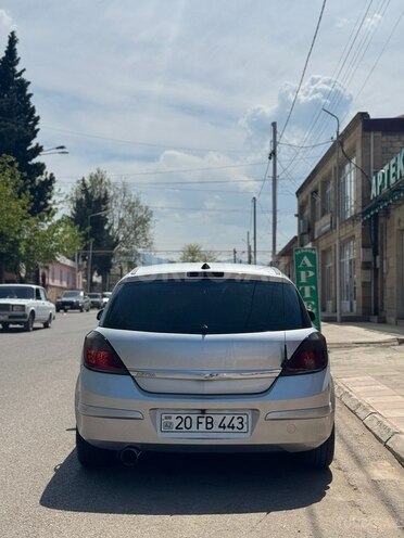Opel Astra 2006, 205,485 km - 1.4 l - Tovuz