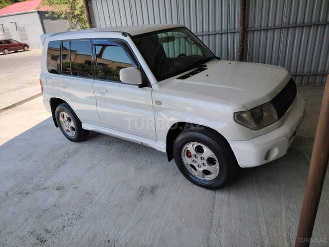 Mitsubishi Pajero io 1999, 350,000 km - 1.8 l - Bakı