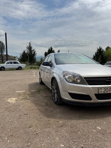 Opel Astra 2006, 205,485 km - 1.4 l - Tovuz