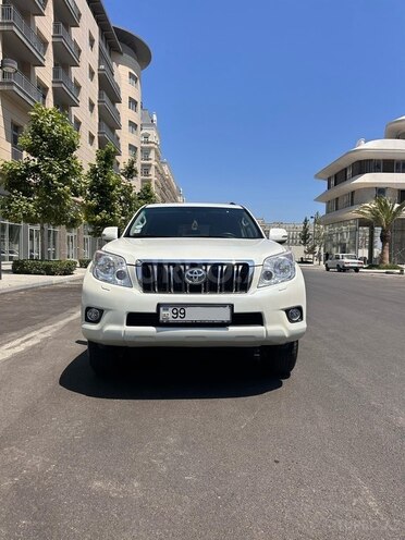 Toyota Land Cruiser Prado 2011, 72,000 km - 2.7 l - Bakı