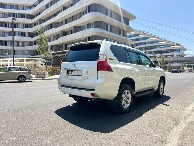 Toyota Land Cruiser Prado 2011, 72,000 km - 2.7 l - Bakı