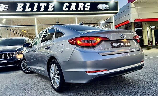 Hyundai Sonata-7