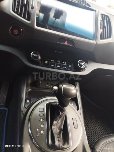 Kia Sportage 2013, 215,000 km - 2.0 l - Şamaxı
