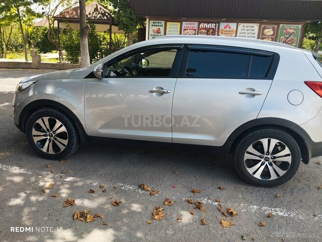 Kia Sportage 2013, 215,000 km - 2.0 l - Şamaxı