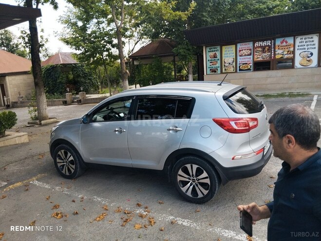 Kia Sportage 2013, 215,000 km - 2.0 l - Şamaxı