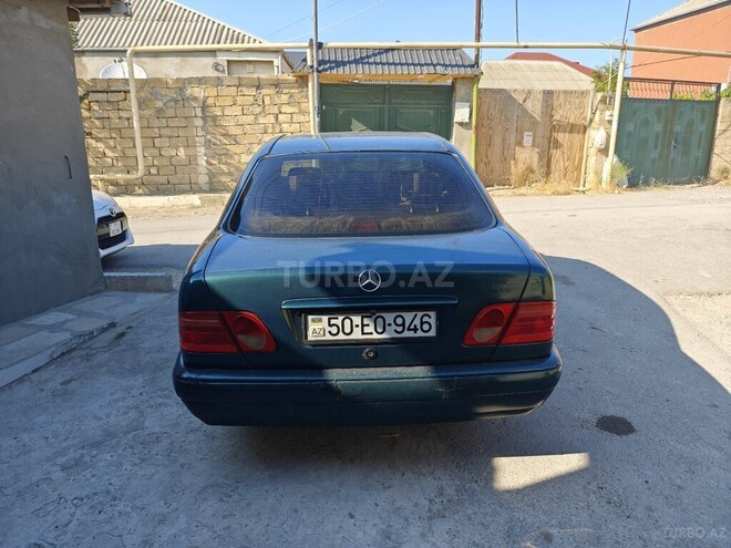 Mercedes E 200 1996, 360,000 km - 2.0 л - Sumqayıt