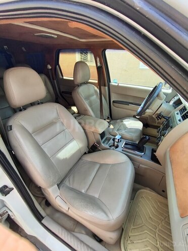 Ford Escape 2007, 237,000 km - 3.0 l - Şamaxı