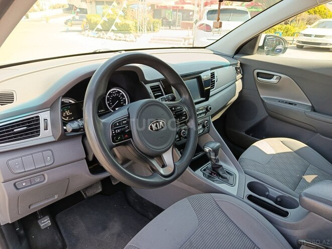 Kia Niro 2017, 80,000 km - 1.6 л - Bakı
