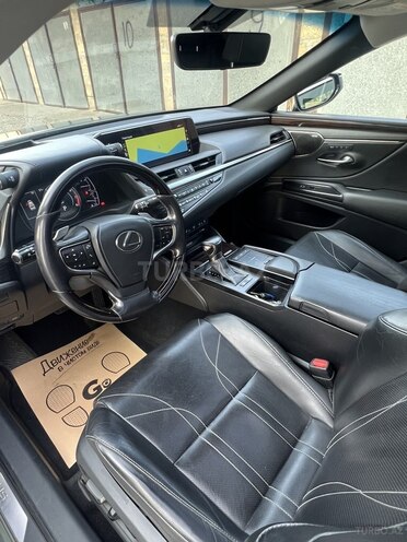 Lexus ES 250 2019, 170,000 km - 2.5 л - Bakı