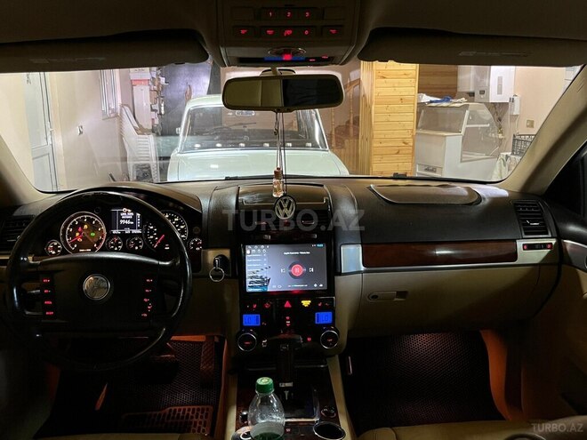 Volkswagen Touareg 2006, 275,000 km - 3.2 l - Göyçay