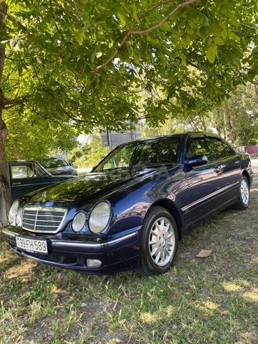 Mercedes E 220 d 2000, 419,000 km - 2.2 л - Oğuz