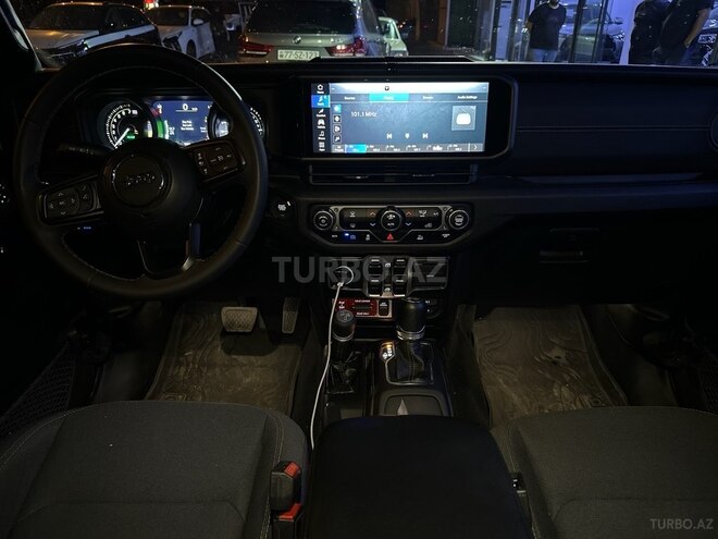 Jeep Wrangler-7