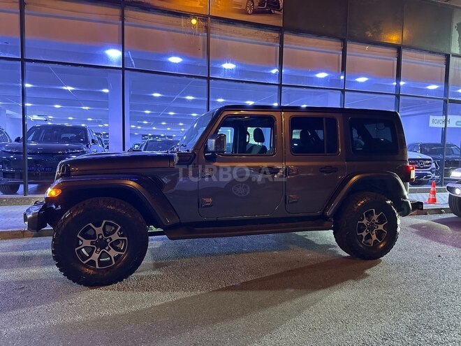 Jeep Wrangler-4