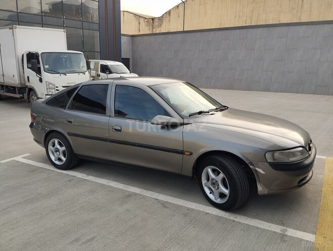 Opel Vectra 1997, 360,000 km - 1.6 l - Bakı