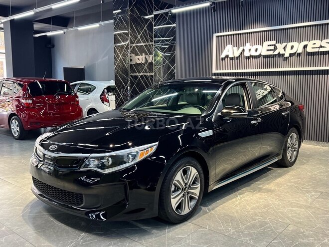 Kia Optima-4
