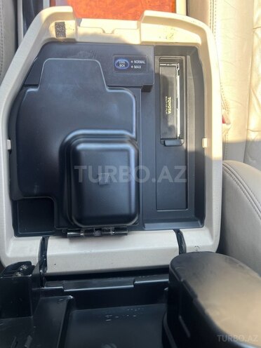 Toyota Land Cruiser 2005, 300,120 km - 4.2 л - Sumqayıt