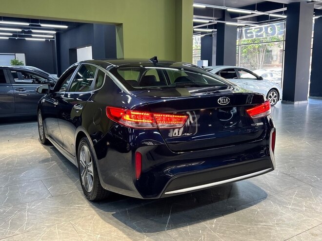 Kia Optima-13