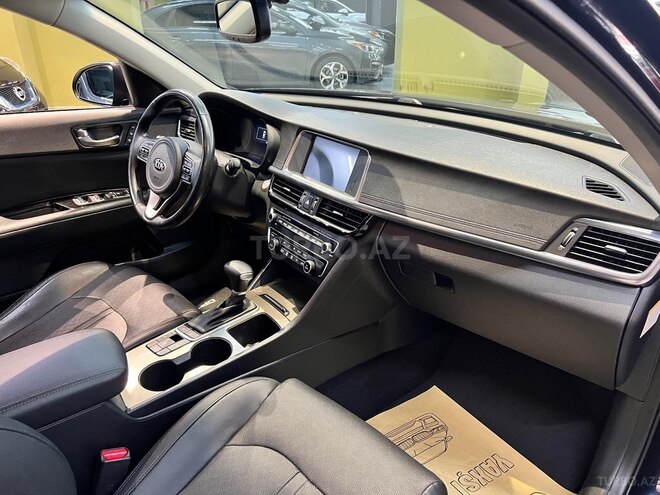 Kia Optima-15