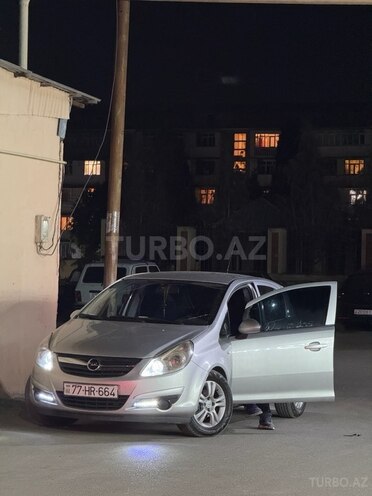 Opel Corsa 2008, 228,000 km - 1.3 l - Gəncə