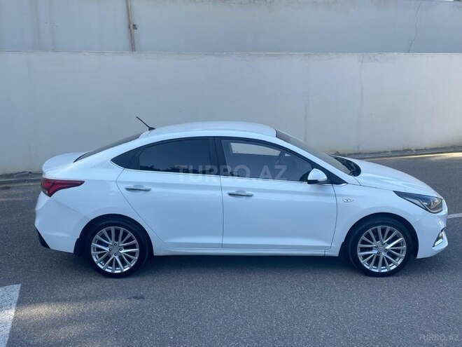 Hyundai Accent 2018, 121,000 km - 1.6 l - Sumqayıt