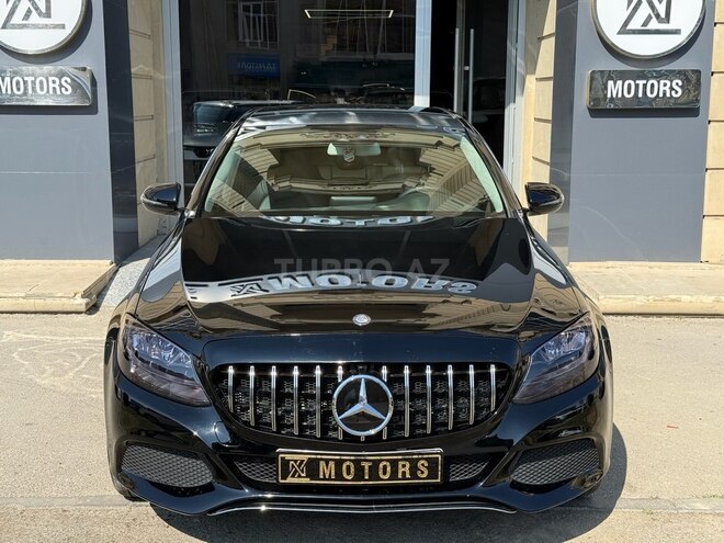 Mercedes C 300-1