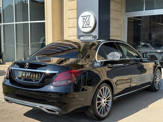 Mercedes C 300-6