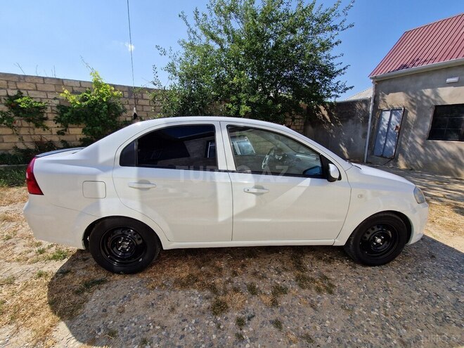Chevrolet Aveo 2011, 300,000 km - 1.2 л - Bakı