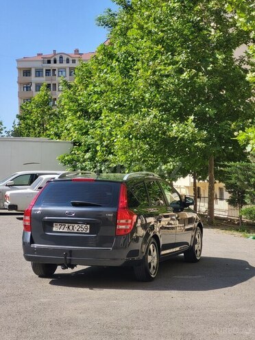 Kia  2008, 221,000 km - 1.6 l - Bakı