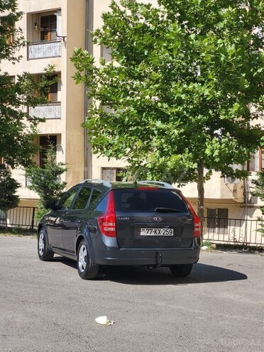 Kia  2008, 221,000 km - 1.6 l - Bakı