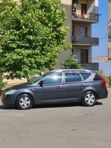Kia  2008, 221,000 km - 1.6 l - Bakı