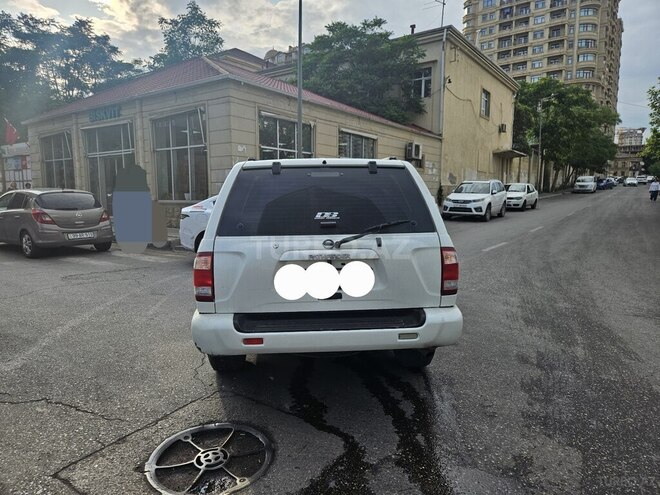 Nissan Pathfinder 2001, 440,000 km - 3.5 l - Bakı