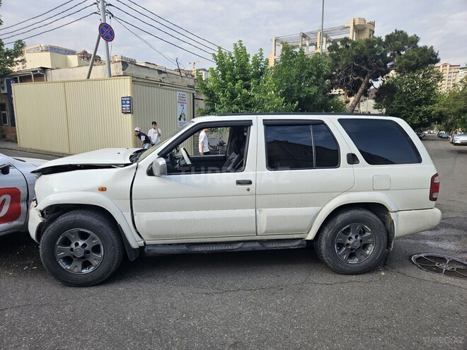 Nissan Pathfinder 2001, 440,000 km - 3.5 l - Bakı