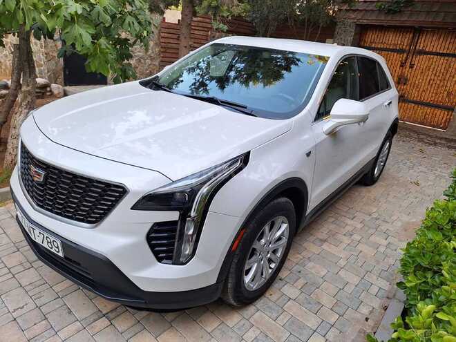 Cadillac XT4-7