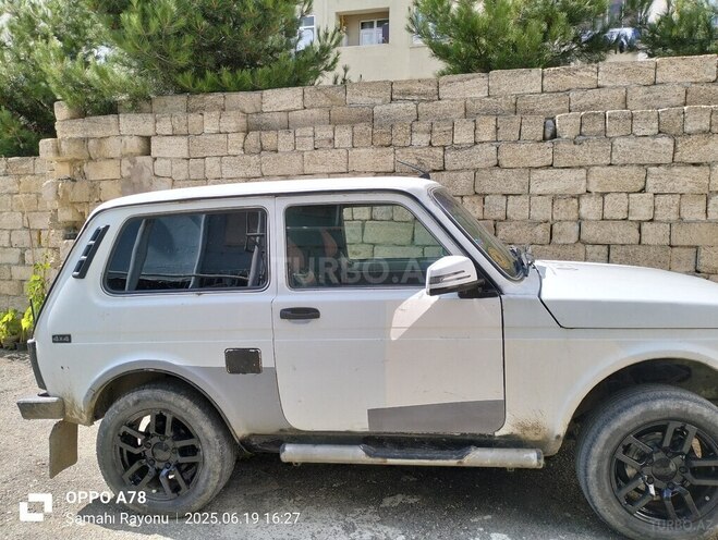 LADA (VAZ) Niva 2002, 380,000 km - 1.7 l - Bakı