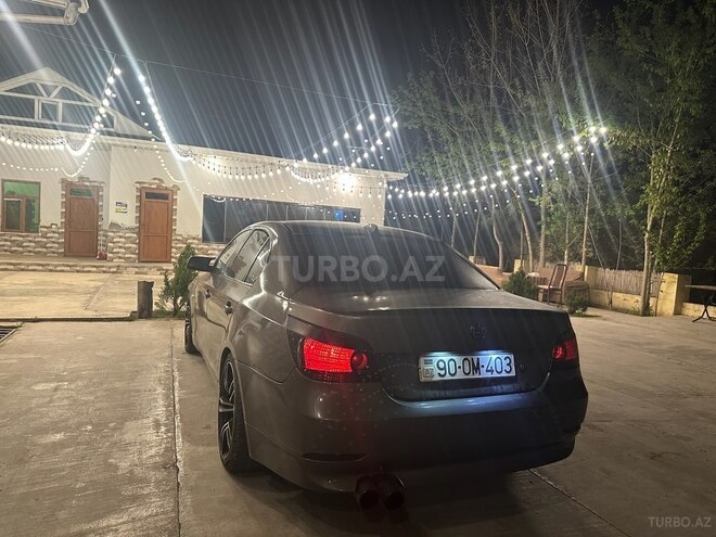 BMW 530 2003, 330,000 km - 3.0 l - Bakı