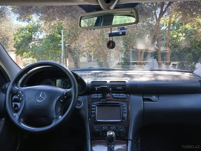 Mercedes C 240 2002, 209,000 km - 2.6 l - Bakı
